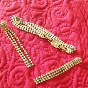 Swarovski Bracelet and Earrings Set